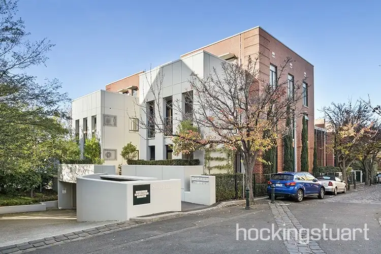 4/8 Webb Lane, East Melbourne VIC 3002