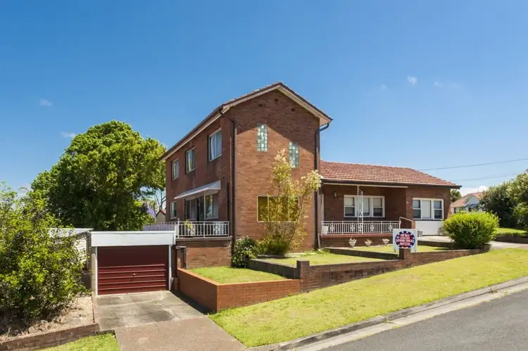 112 Crescent Street, Waratah NSW 2298