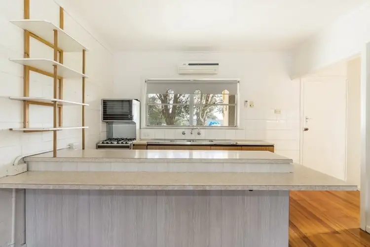 Second view of Homely house listing, 5/4-6 Dossetor Road, St Leonards VIC 3223