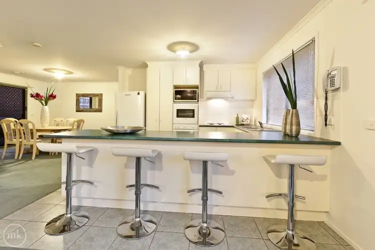 Fifth view of Homely house listing, 11 Willaura Place, Yallambie VIC 3085