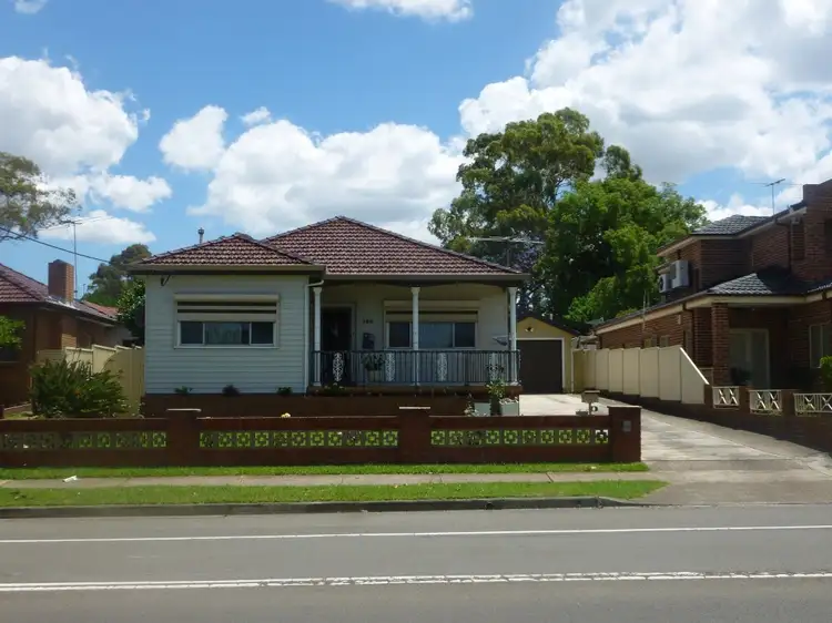 160 Centenary Road, South Wentworthville NSW 2145