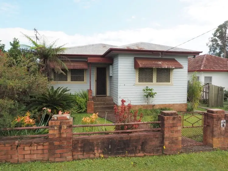 8 Yarravel Street, South Kempsey NSW 2440