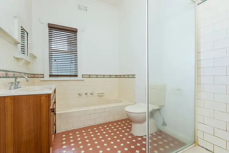 Sixth view of Homely house listing, 33 Ormond Road, East Geelong VIC 3219