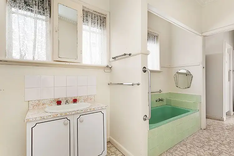 Fourth view of Homely house listing, 5 Langtree Avenue, Pascoe Vale South VIC 3044