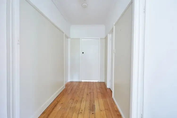 Sixth view of Homely house listing, 1 Carinya Court, North Bendigo VIC 3550