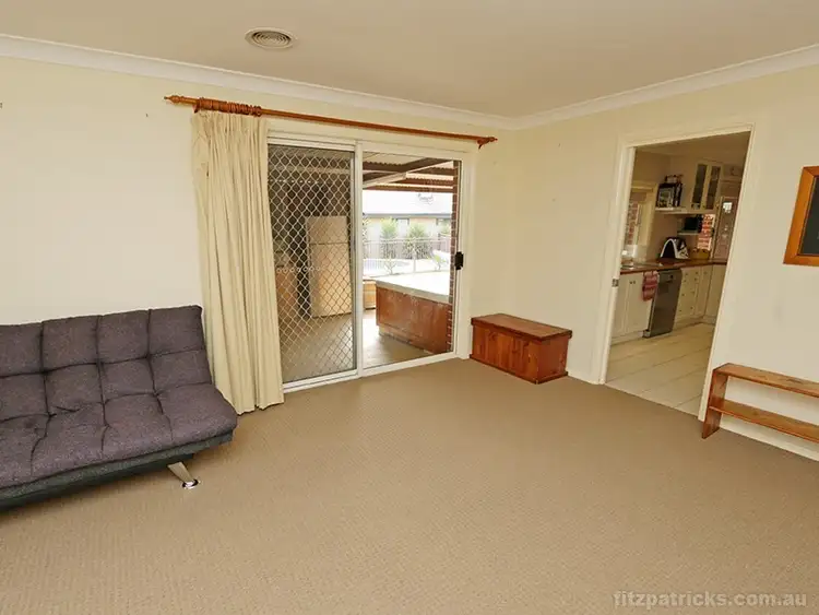 Fourth view of Homely house listing, 5 Garru Place, Glenfield Park NSW 2650