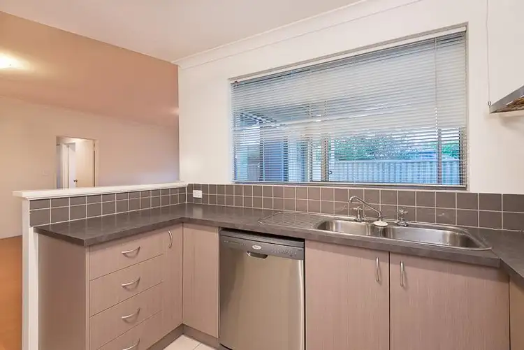 Sixth view of Homely house listing, 4/16 Hooson Way, Wilson WA 6107