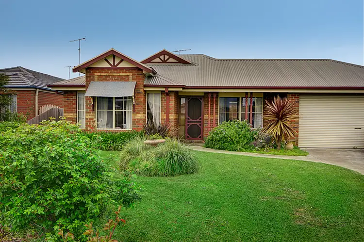 22 Banksia Place, Grovedale VIC 3216