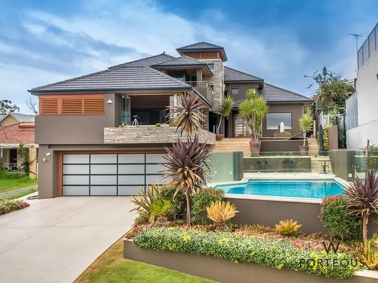 2 Crewe Street, Bicton WA 6157