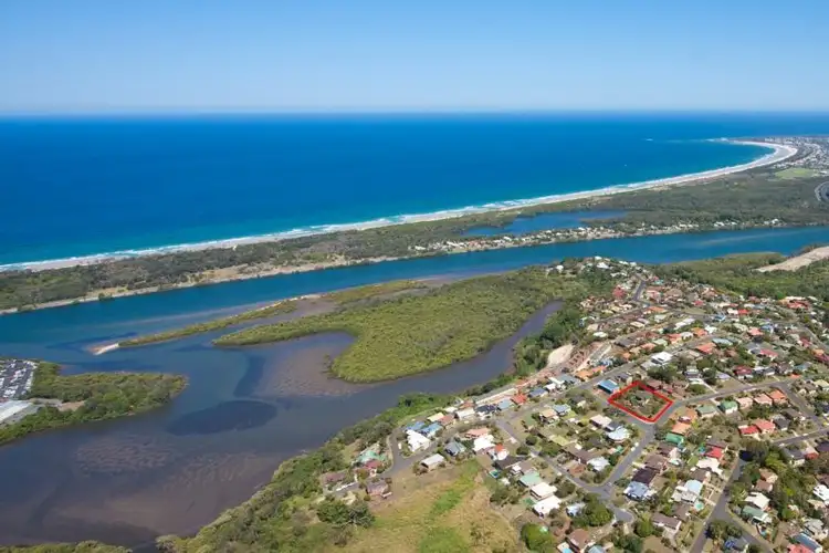 Fourth view of Homely house listing, 22 Anthony Avenue, Banora Point NSW 2486