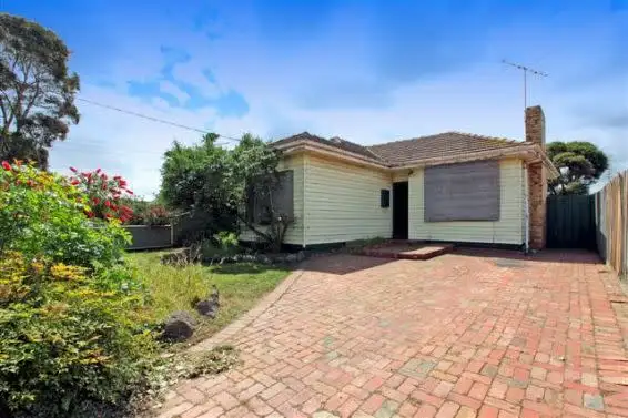 8 Warwick Place, Tullamarine VIC 3043