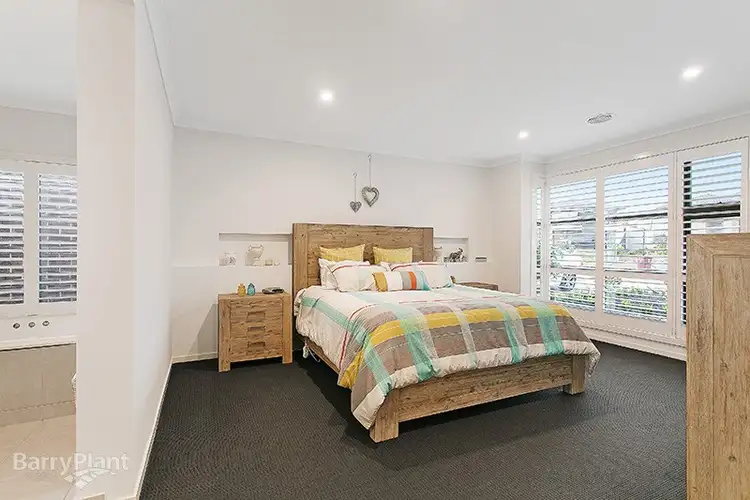 Sixth view of Homely house listing, 7 Willard Court, Berwick VIC 3806
