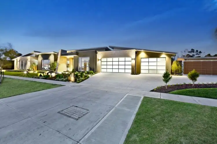 68 Downey Drive, Doreen VIC 3754