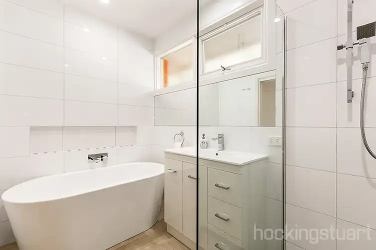 Fifth view of Homely villa listing, 2/2 Champion Street, Brighton VIC 3186