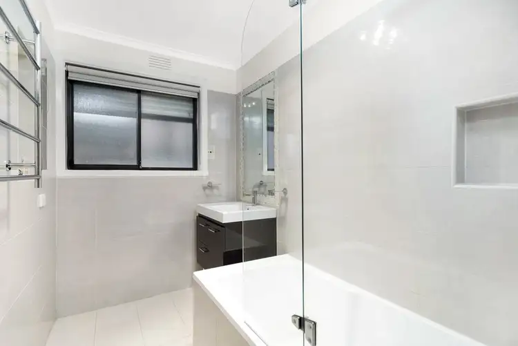 Sixth view of Homely house listing, 10 Patricia Drive, Fawkner VIC 3060