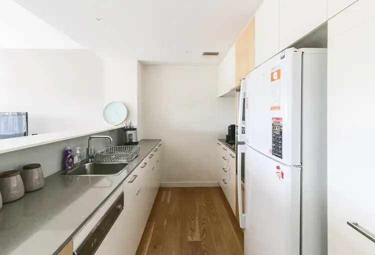 Fourth view of Homely apartment listing, 2/15 Liardet Street, Port Melbourne VIC 3207