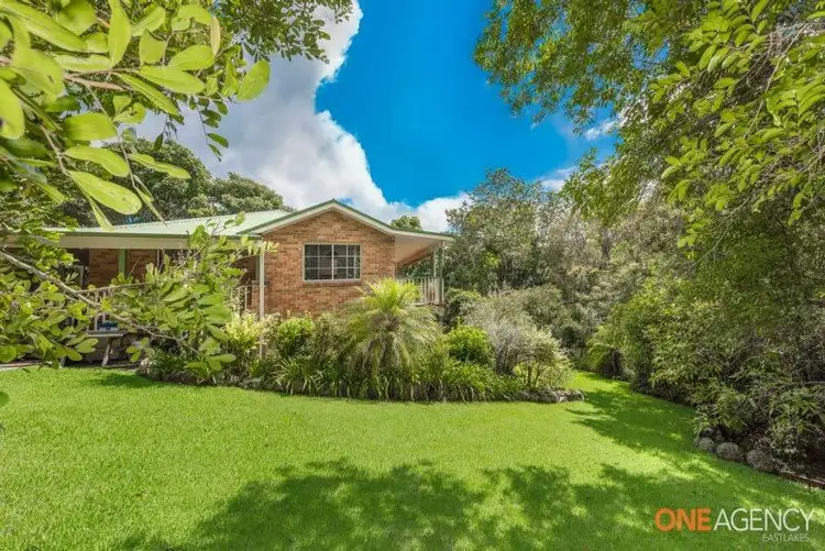 11 Forest Oak Place, Caves Beach NSW 2281