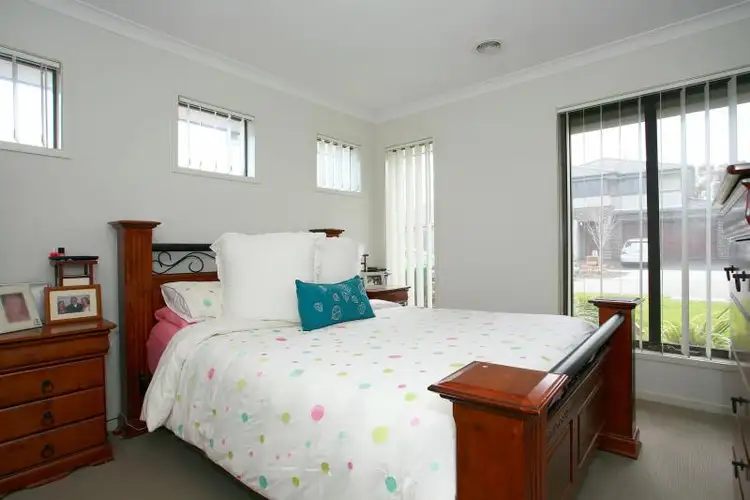Seventh view of Homely house listing, 23 Wodalla Circuit, Sandhurst VIC 3977