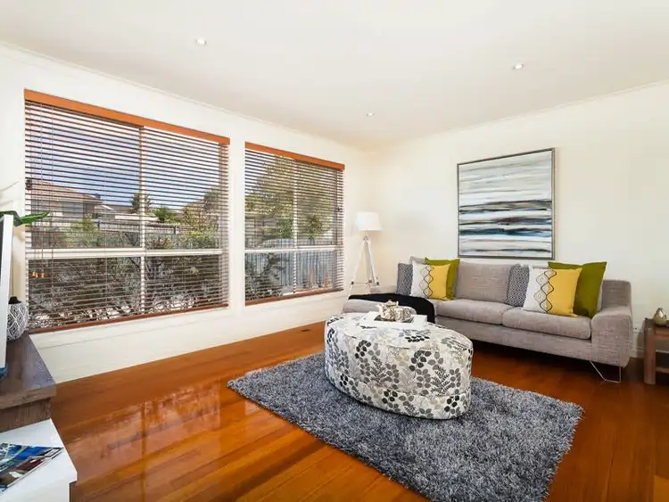 Fifth view of Homely house listing, 3/2 Adrienne Crescent, Mount Waverley VIC 3149