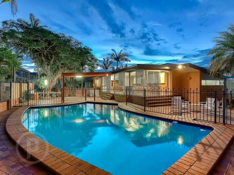 9 Mayheck Street, Tarragindi QLD 4121