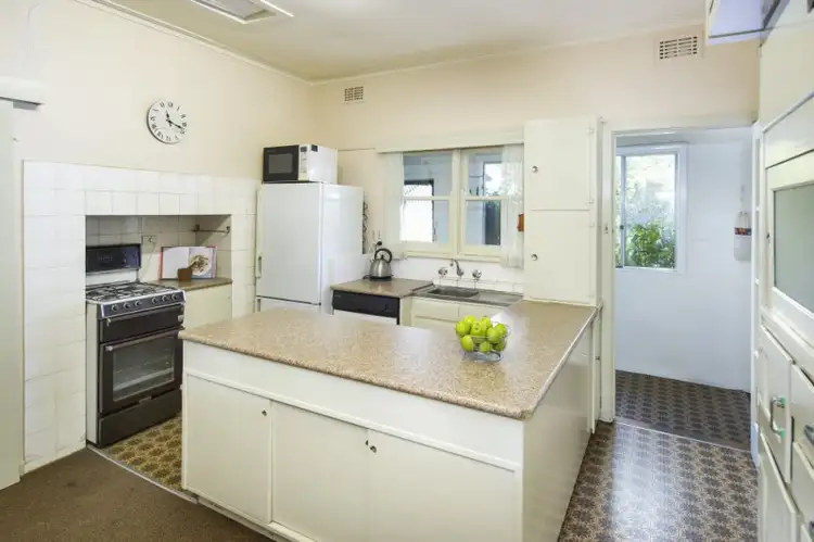 Fifth view of Homely house listing, 1A Arlington Street, Ringwood VIC 3134