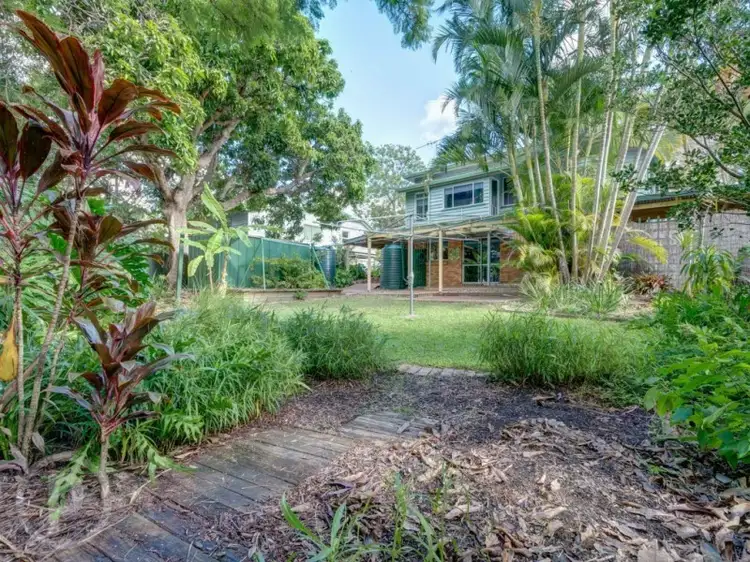 61 Nicholson St, Mitchelton QLD 4053