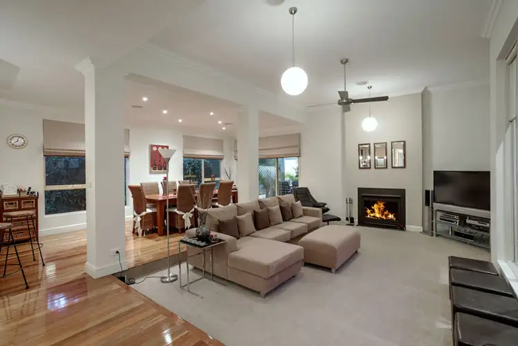 Fifth view of Homely house listing, 7 Plenty Close, Taylors Lakes VIC 3038