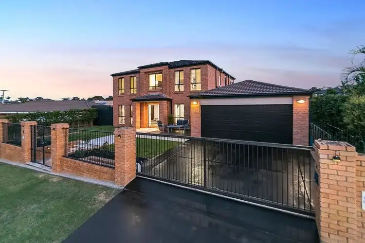 4 Redwood Place, Yamanto QLD 4305