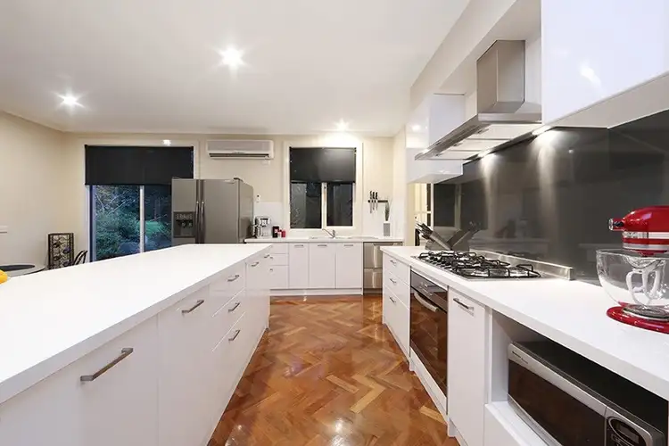 Sixth view of Homely house listing, 15 Perceval Court, Lysterfield VIC 3156