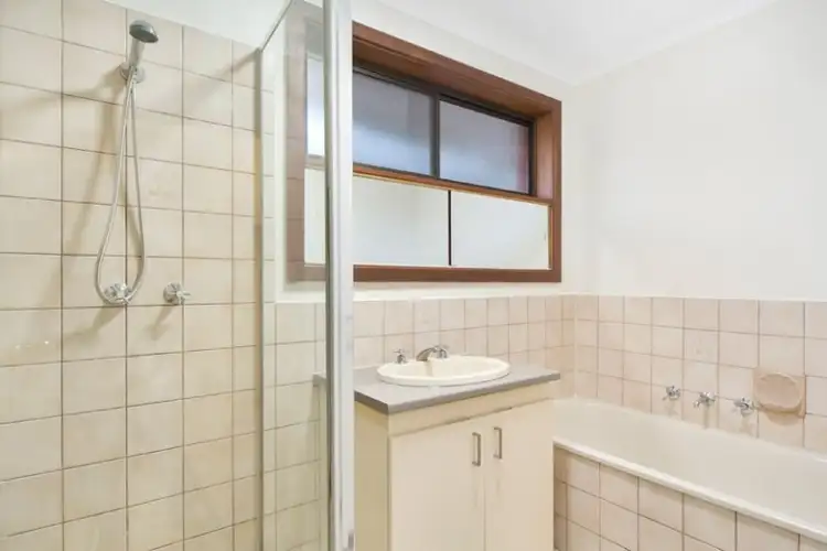 Seventh view of Homely unit listing, 4/16 Bower Drive, Werribee VIC 3030