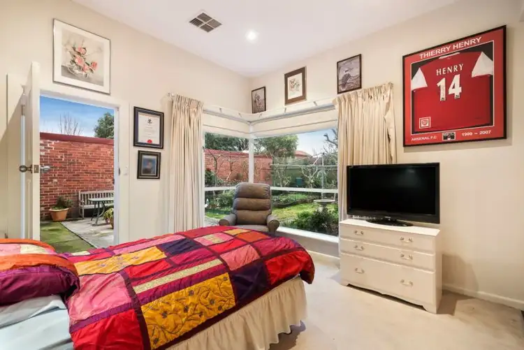 Fifth view of Homely house listing, 262 Napier Street, Strathmore VIC 3041