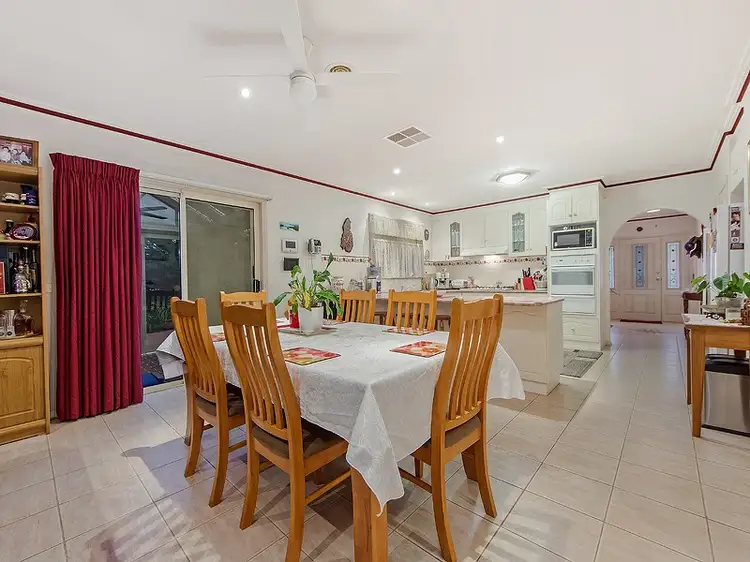 Fourth view of Homely house listing, 4 Botanic Drive, Hillside VIC 3037