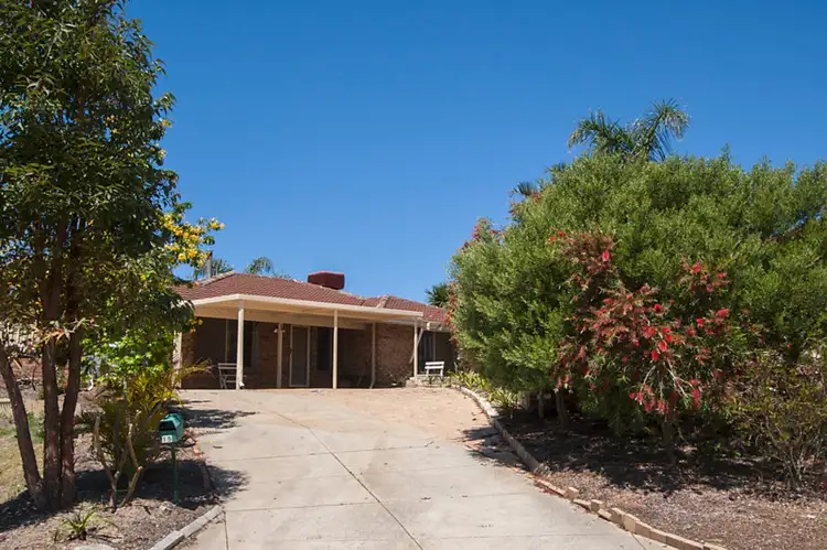 Fourth view of Homely house listing, 15 Chipper View, Parmelia WA 6167