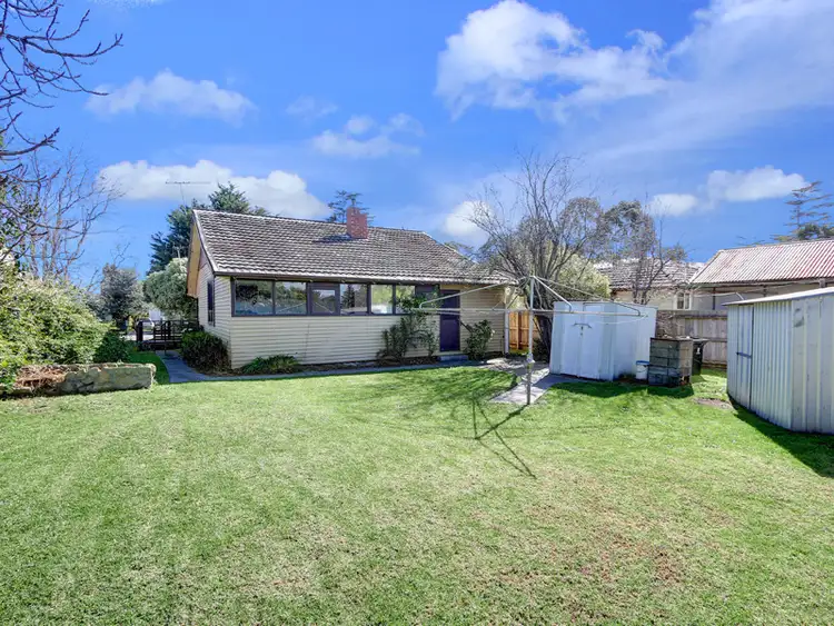 Third view of Homely house listing, 8 Willis Street, Frankston VIC 3199