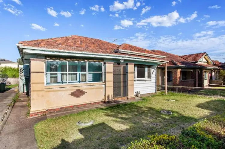 59 Summerhill Road, Footscray VIC 3011