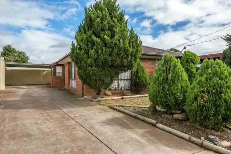 Main view of Homely house listing, 15 Dona Drive, Hoppers Crossing VIC 3029
