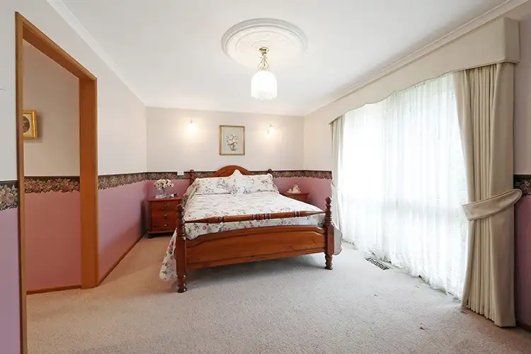 Sixth view of Homely house listing, 2 Gilda Court, Rowville VIC 3178