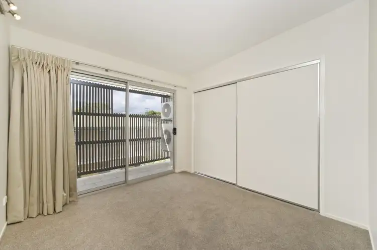Sixth view of Homely unit listing, 4/495 Rode Road, Chermside QLD 4032