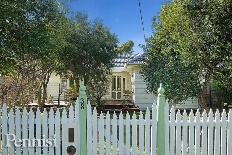 38 York Street, Airport West VIC 3042