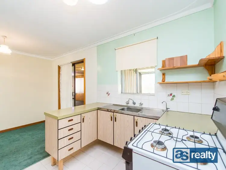 Seventh view of Homely house listing, 31 Embleton Avenue, Embleton WA 6062