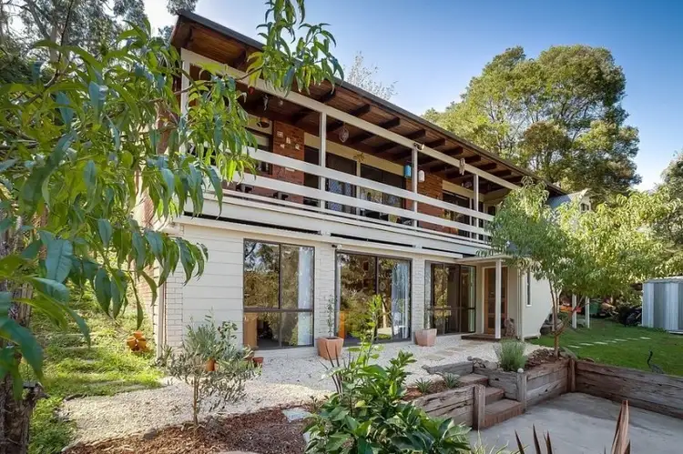 16 Cecil Court, Upwey VIC 3158