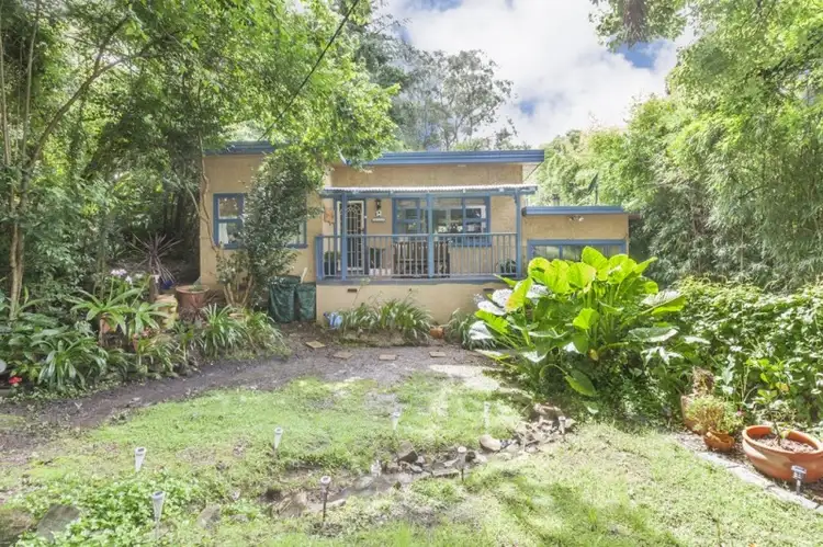 6 David Road, Springwood NSW 2777