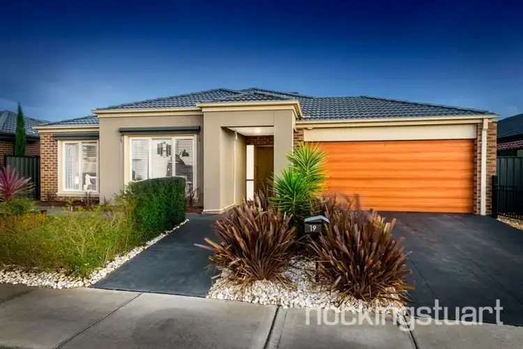 Main view of Homely house listing, 19 Armadale Court, Tarneit VIC 3029