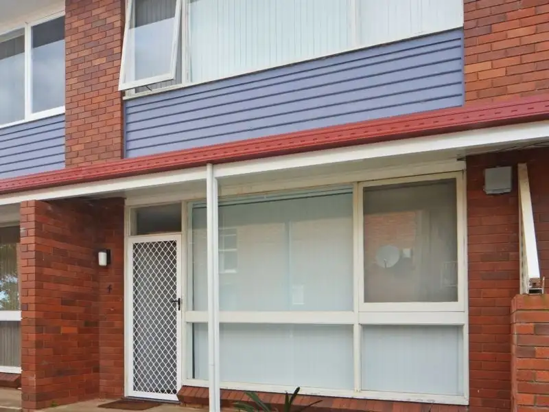 Main view of Homely unit listing, 4/15 Ferry Lane, Nowra NSW 2541