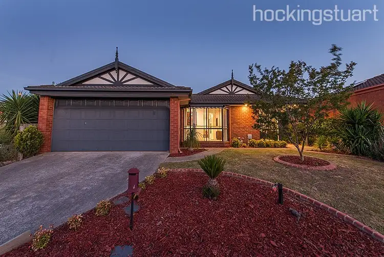 8 Karrum Karrum Court, Narre Warren South VIC 3805