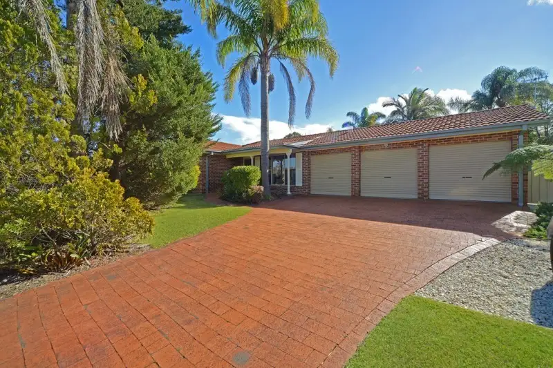 Main view of Homely house listing, 11 Halcot Avenue, North Nowra NSW 2541