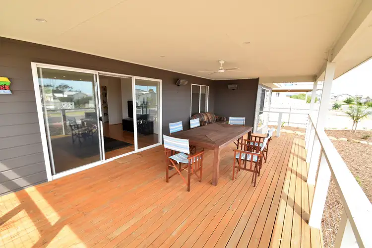 2 Defiance Ct, Normanville SA 5204