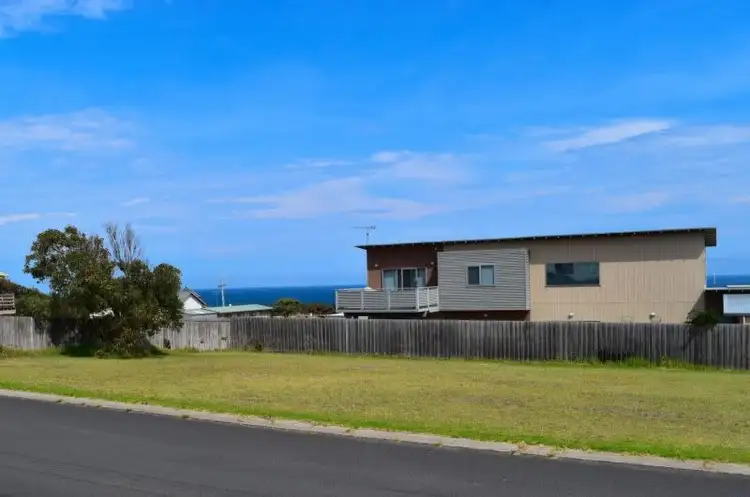 5 Peppermint Road, Kilcunda VIC 3995