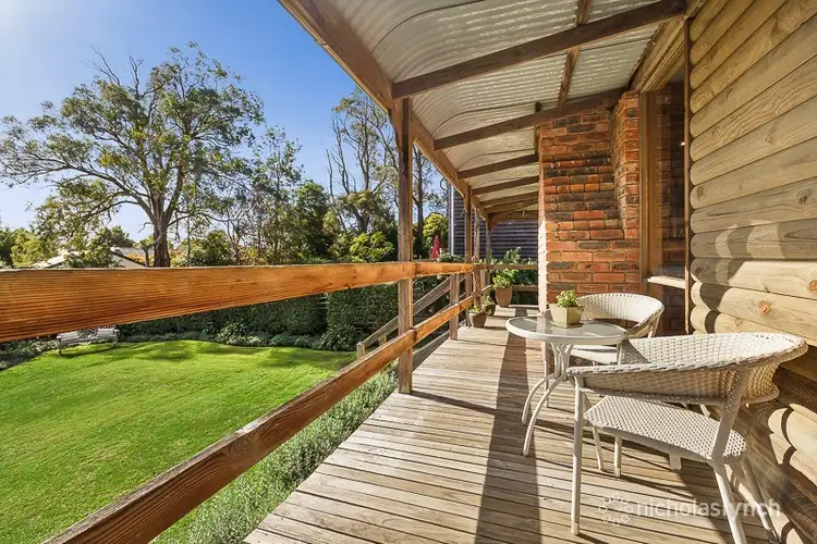 21 Bundara Crescent, Mount Eliza VIC 3930