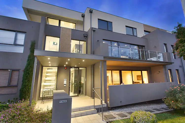 2/561 Glenferrie Road, Hawthorn VIC 3122